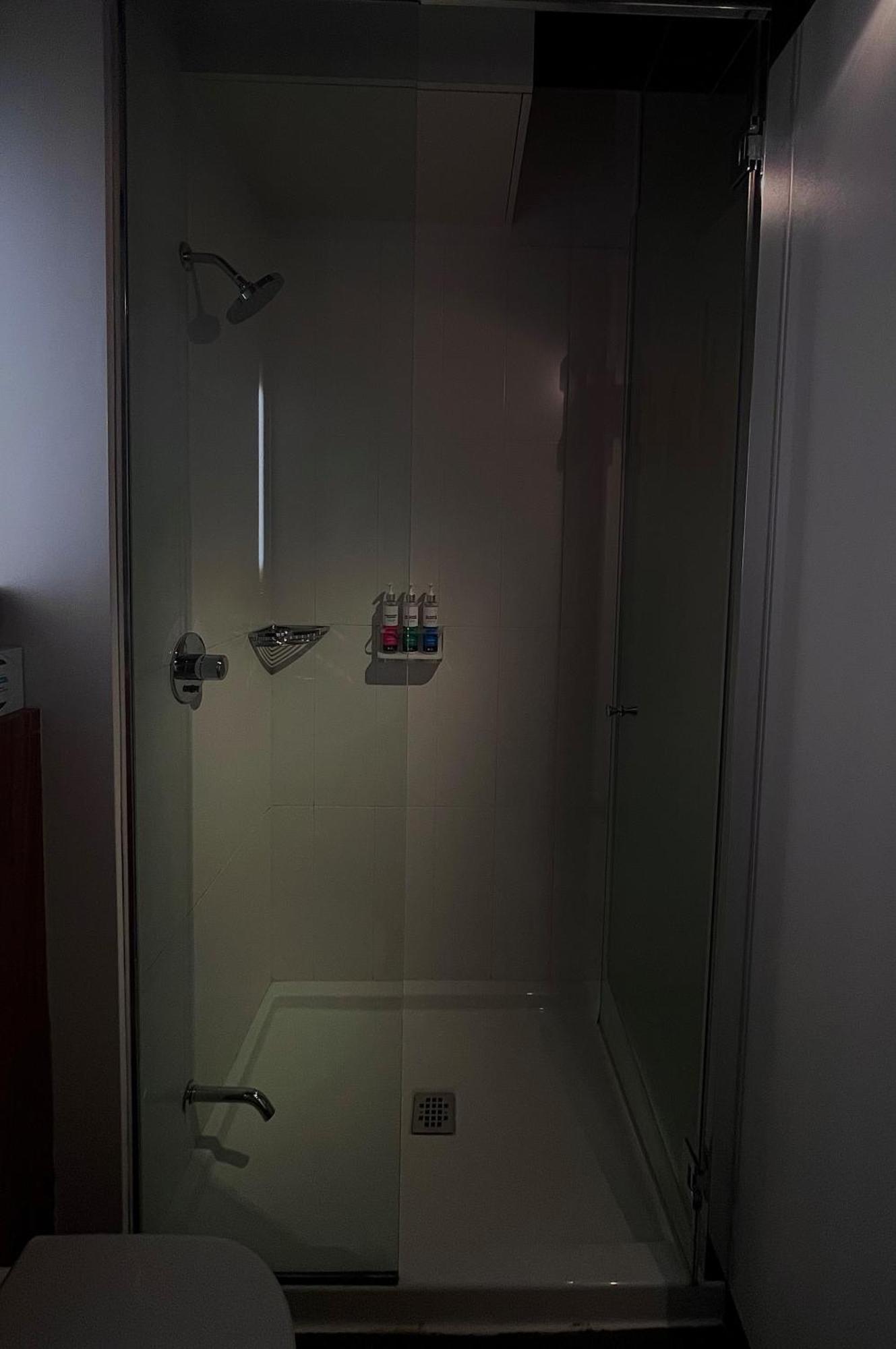 Alt Hotel Halifax Airport Enfield Bagian luar foto