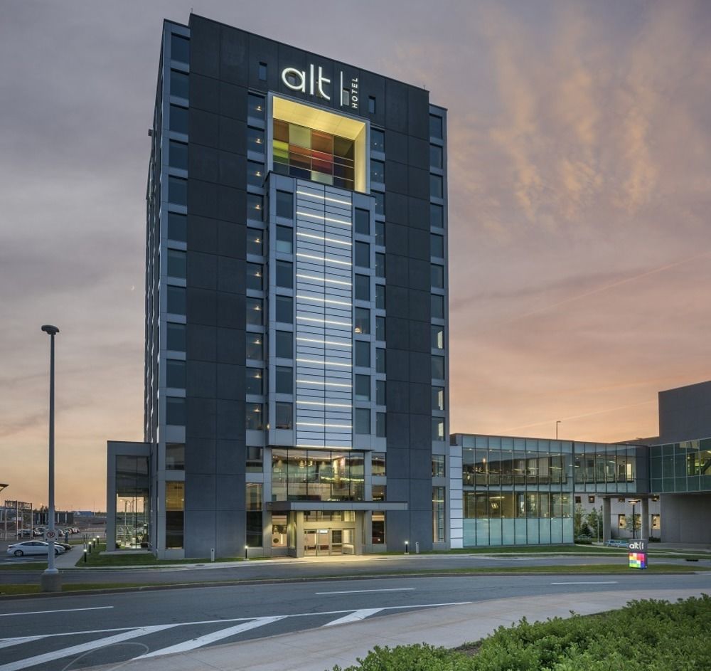 Alt Hotel Halifax Airport Enfield Bagian luar foto