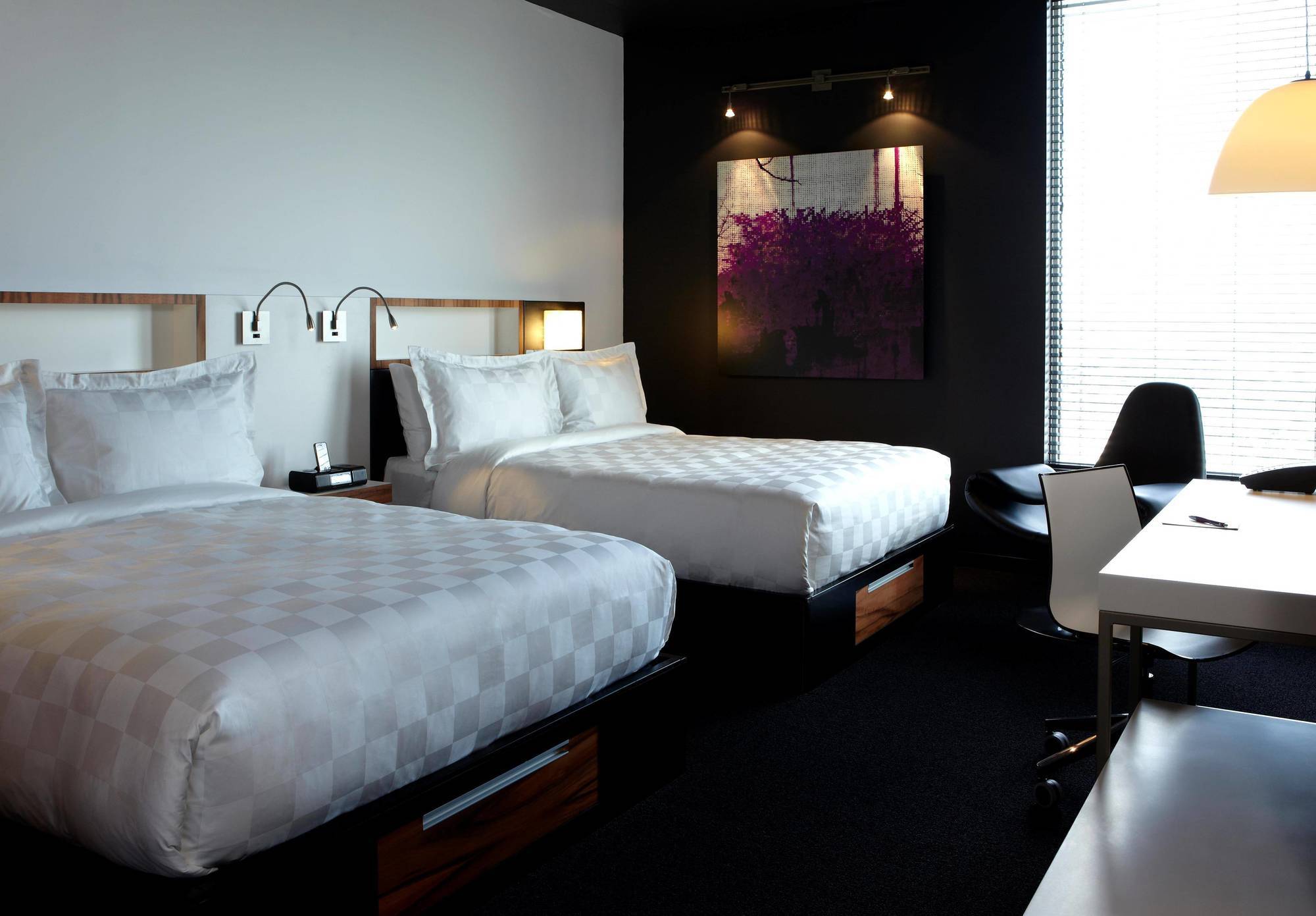 Alt Hotel Halifax Airport Enfield Bagian luar foto