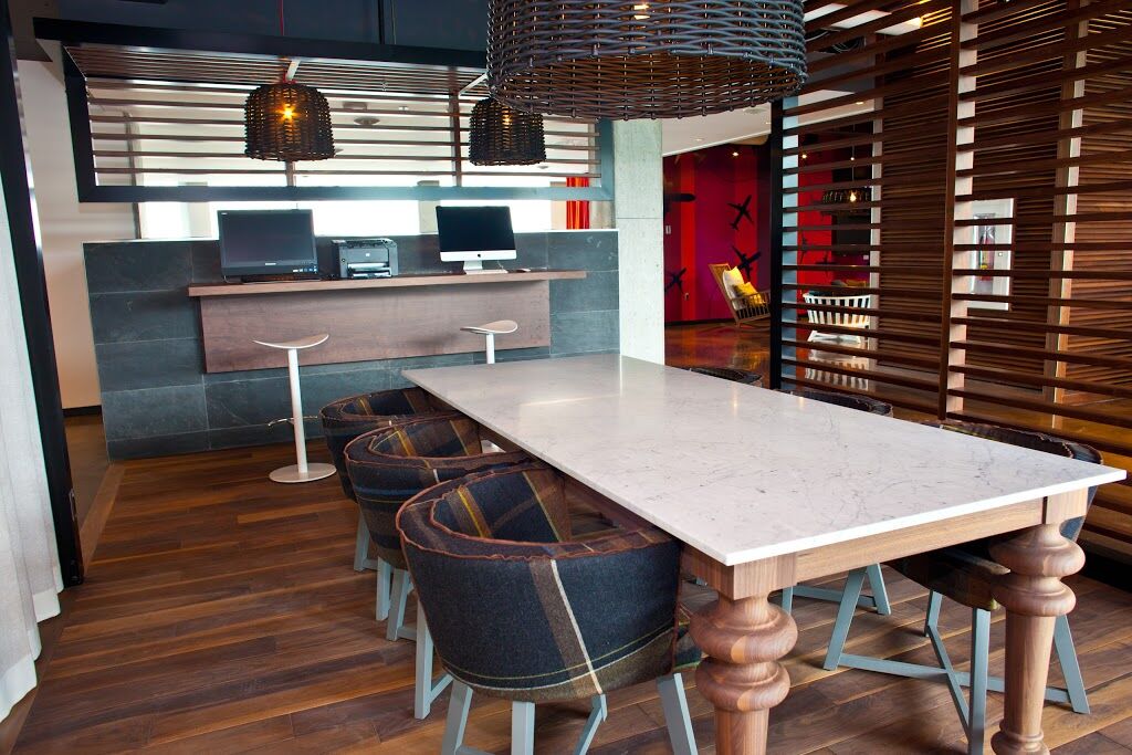 Alt Hotel Halifax Airport Enfield Bagian luar foto